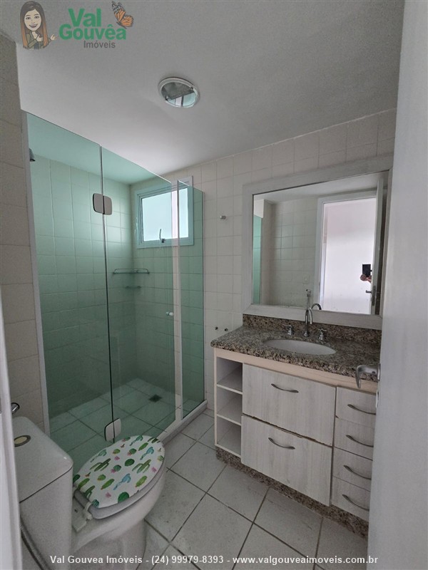 Apartamento a Venda no Comercial em Resende