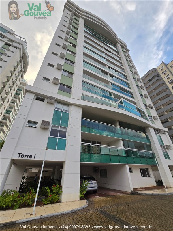 Apartamento a Venda no Comercial em Resende
