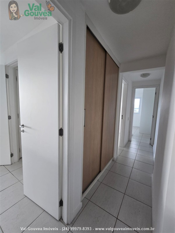 Apartamento a Venda no Comercial em Resende