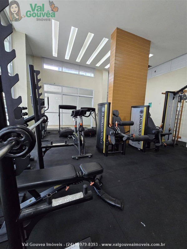 Apartamento a Venda no Comercial em Resende
