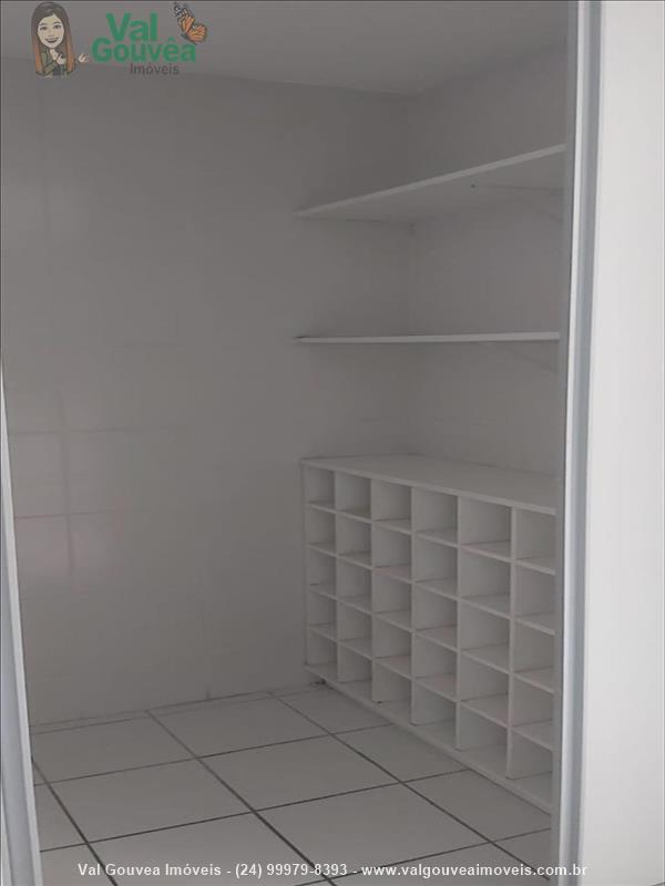 Apartamento para Venda ou Alugar no Jardim Jalisco em Resende