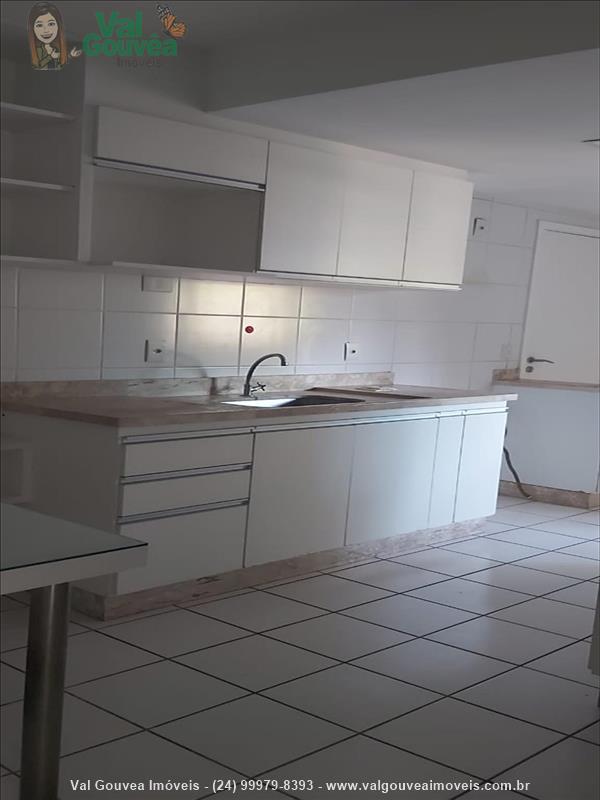 Apartamento para Venda ou Alugar no Jardim Jalisco em Resende