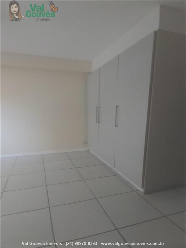 Apartamento para Venda ou Alugar no Jardim Jalisco em Resende