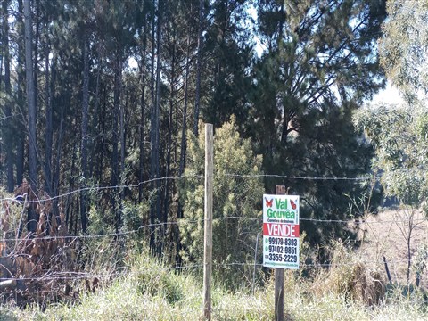 Terreno à Venda