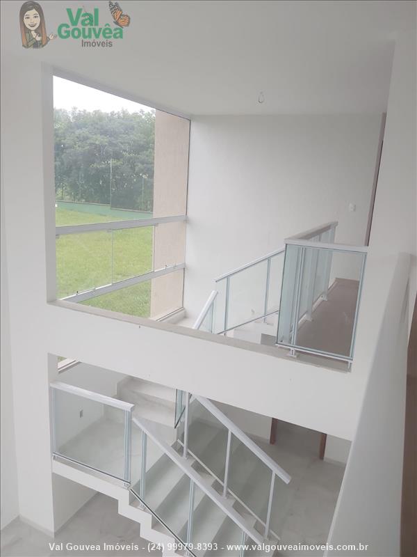 Casa em condomínio a Venda no Alphaville em Resende