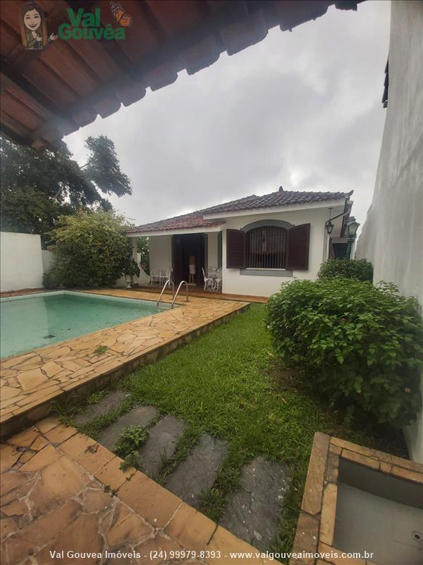 Casa a Venda no Jardim Brasília 2 em Resende