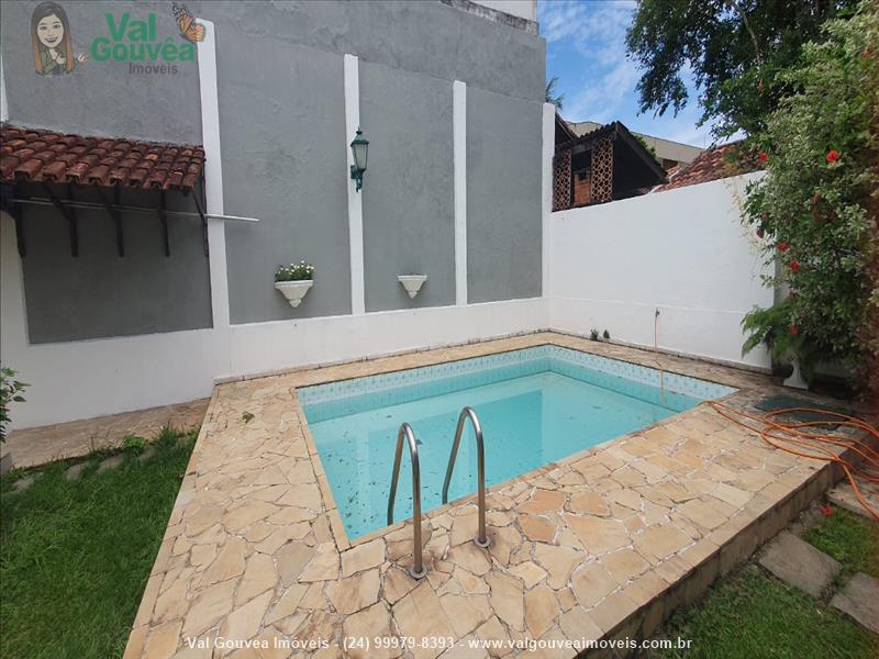 Casa a Venda no Jardim Brasília 2 em Resende