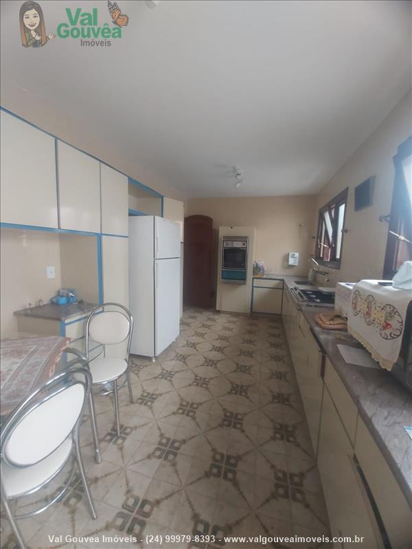 Casa a Venda no Jardim Brasília 2 em Resende