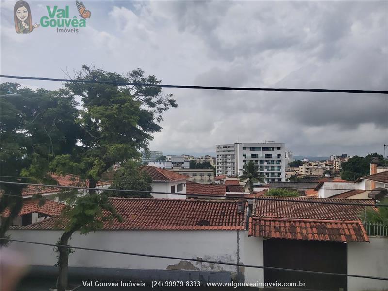 Casa a Venda no Jardim Brasília 2 em Resende