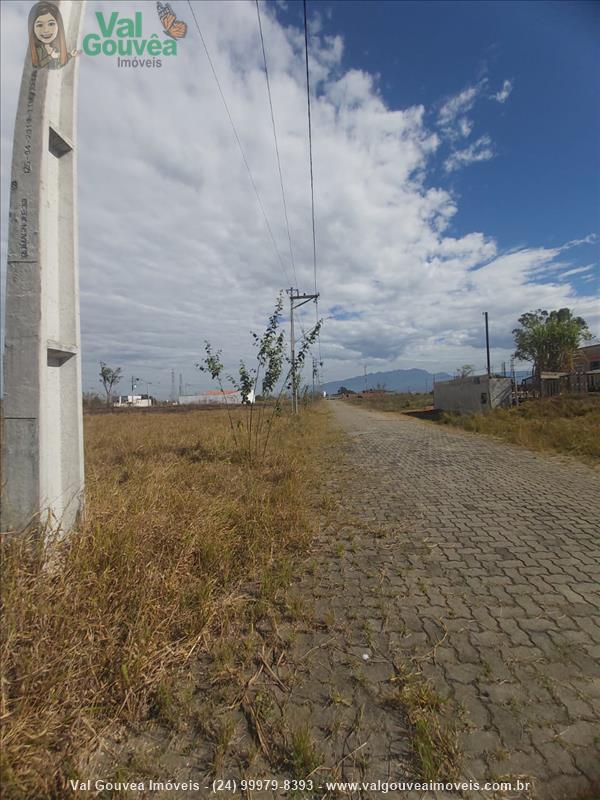 Terreno a Venda no Fazenda da Barra em Resende