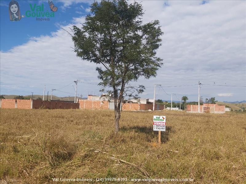 Terreno a Venda no Fazenda da Barra em Resende