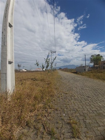 Terreno à Venda