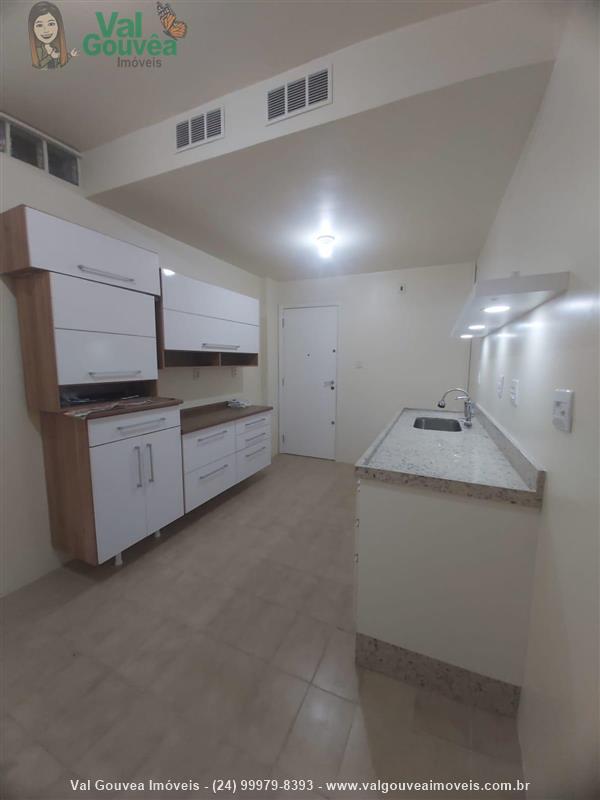 Apartamento a Venda no Centro em Resende