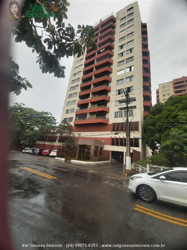 Apartamento a Venda no Centro em Resende