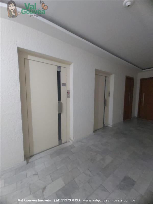 Apartamento a Venda no Centro em Resende