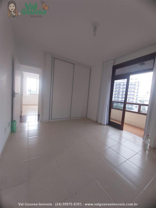 Apartamento a Venda no Centro em Resende