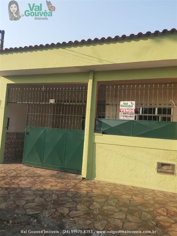 Casa a Venda no Santa Isabel em Resende