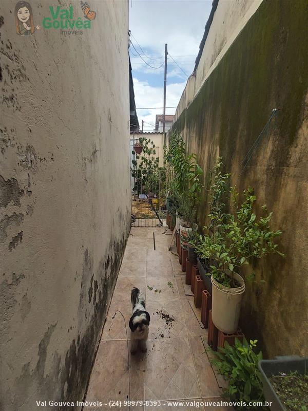 Casa a Venda no Morada da Montanha em Resende