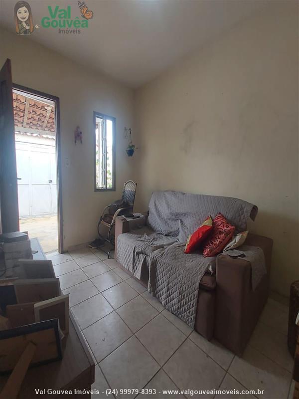 Casa a Venda no Morada da Montanha em Resende