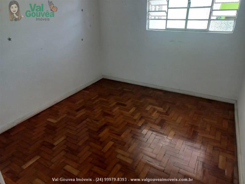 Casa a Venda no Vila Moderna em Resende