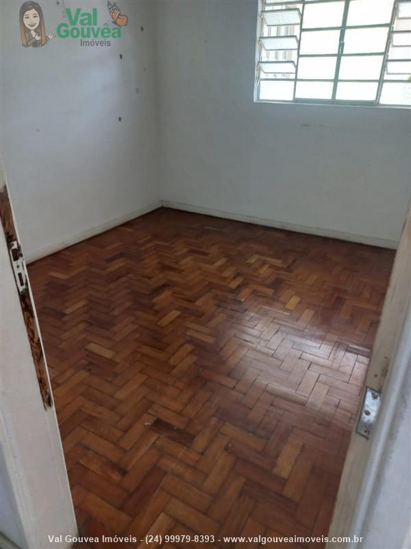 Casa a Venda no Vila Moderna em Resende