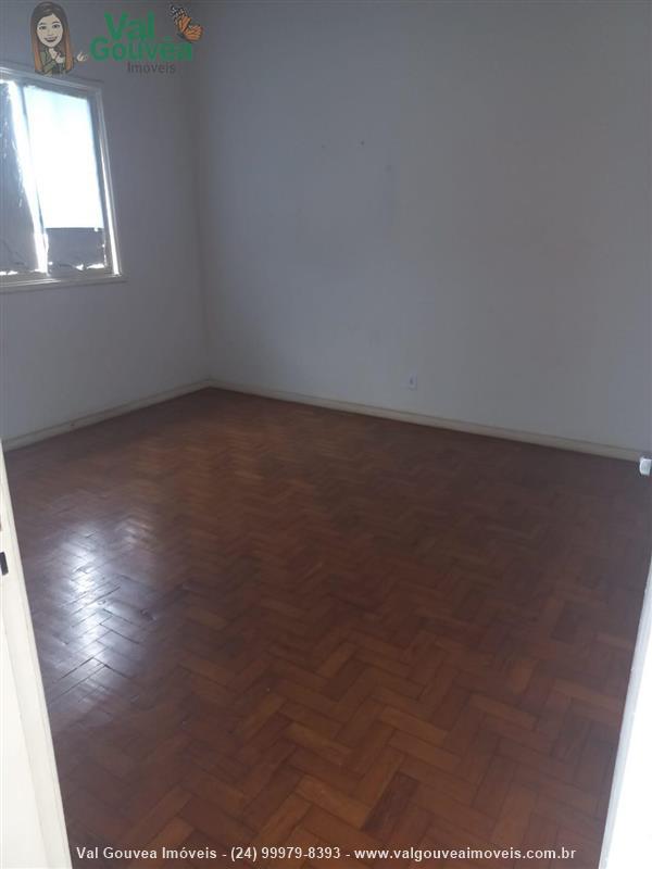 Casa a Venda no Vila Moderna em Resende