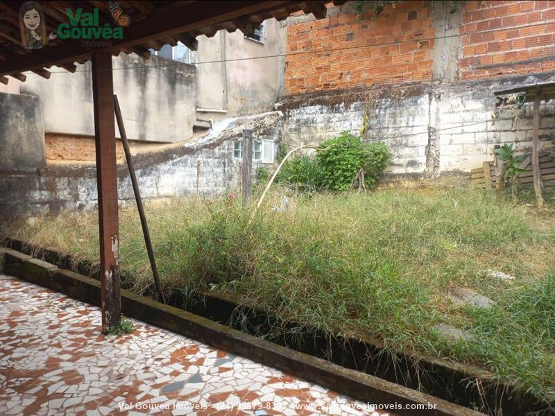 Casa a Venda no Vila Moderna em Resende