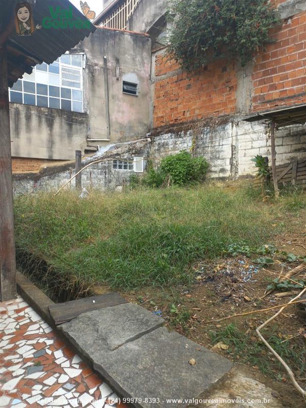 Casa a Venda no Vila Moderna em Resende