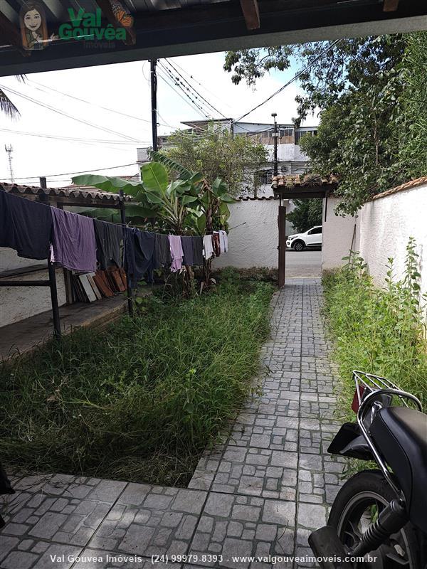 Casa a Venda no Vila Julieta em Resende