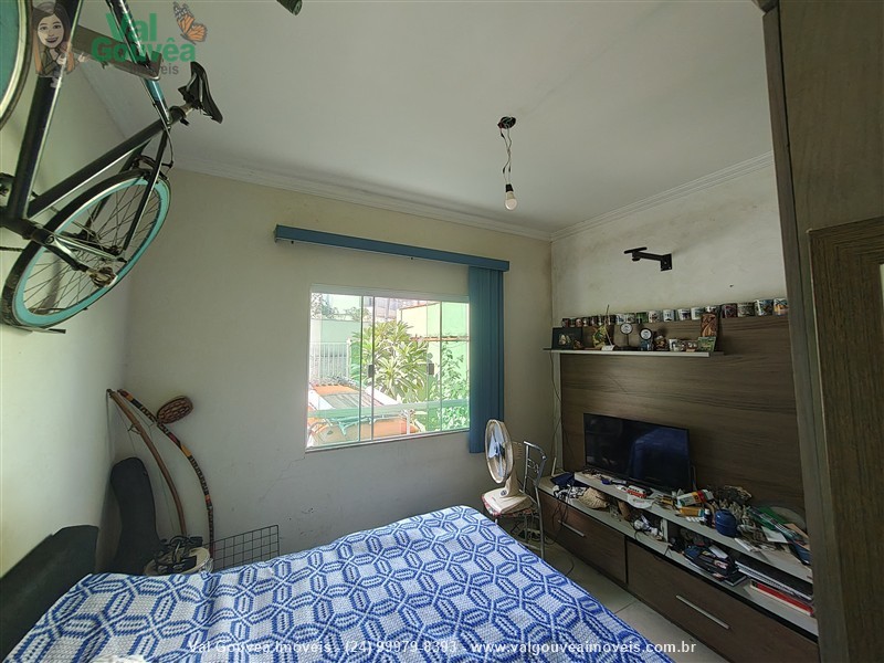 Casa a Venda no Morada da Colina I II III em Resende