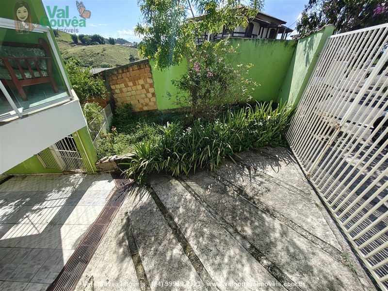 Casa a Venda no Morada da Colina I II III em Resende