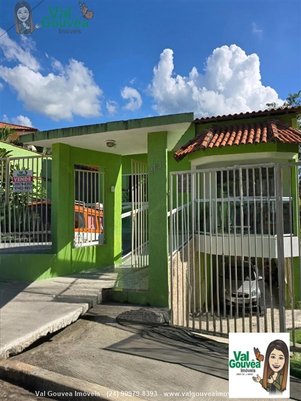 Casa a Venda no Morada da Colina I II III em Resende