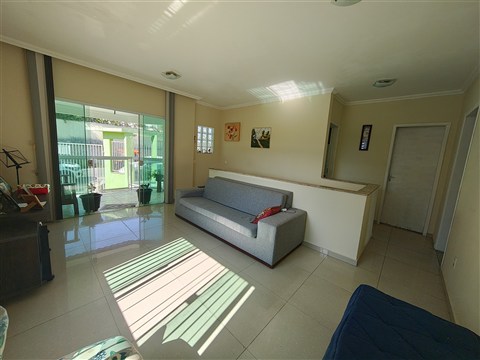 Casa à Venda