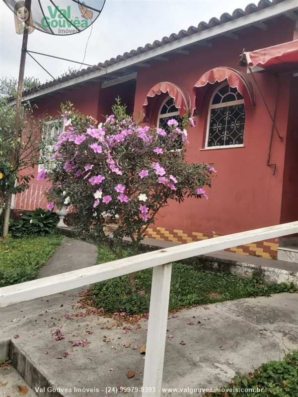 Casa a Venda no Vila Central em Resende