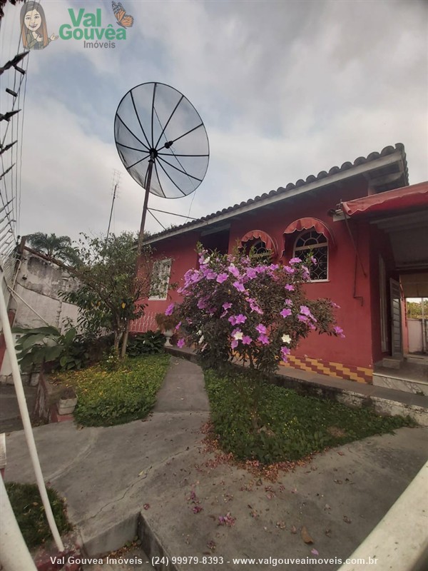 Casa a Venda no Vila Central em Resende
