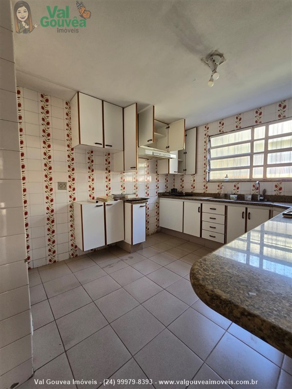 Casa a Venda no Centro em Resende