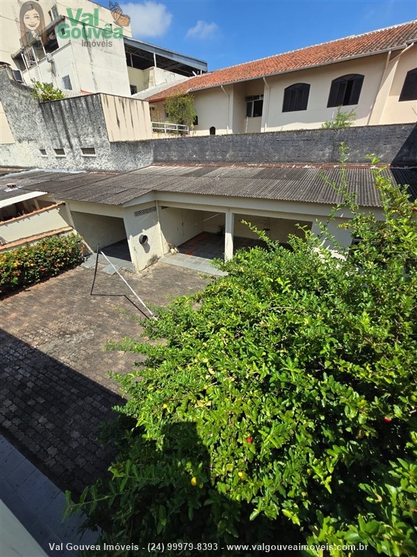 Casa a Venda no Centro em Resende