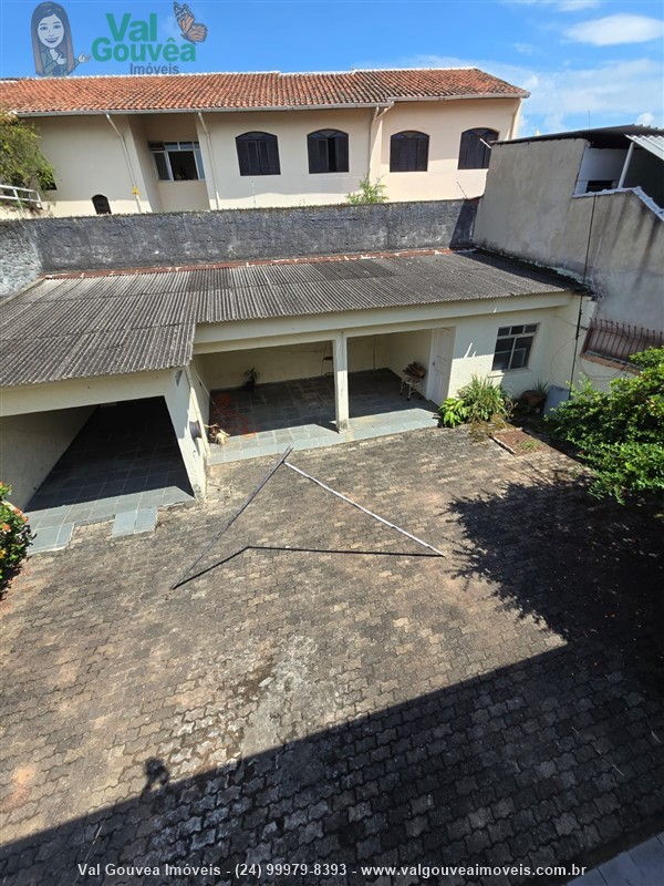 Casa a Venda no Centro em Resende