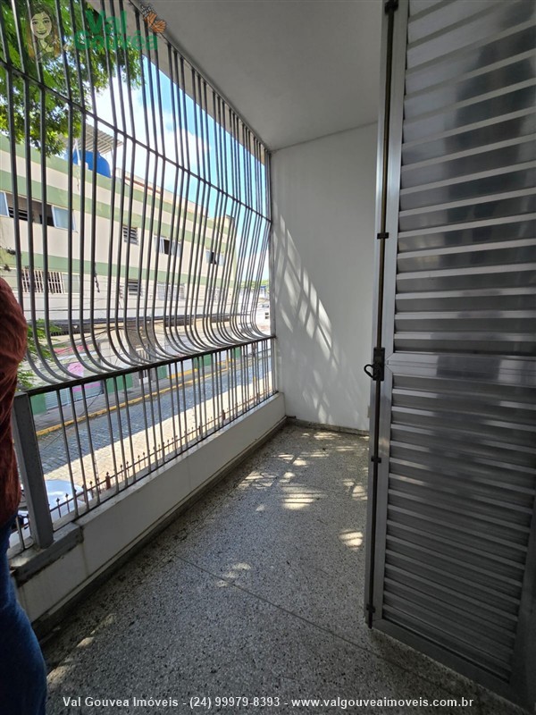 Casa a Venda no Centro em Resende