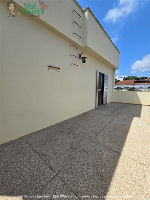 Casa a Venda no Centro em Resende