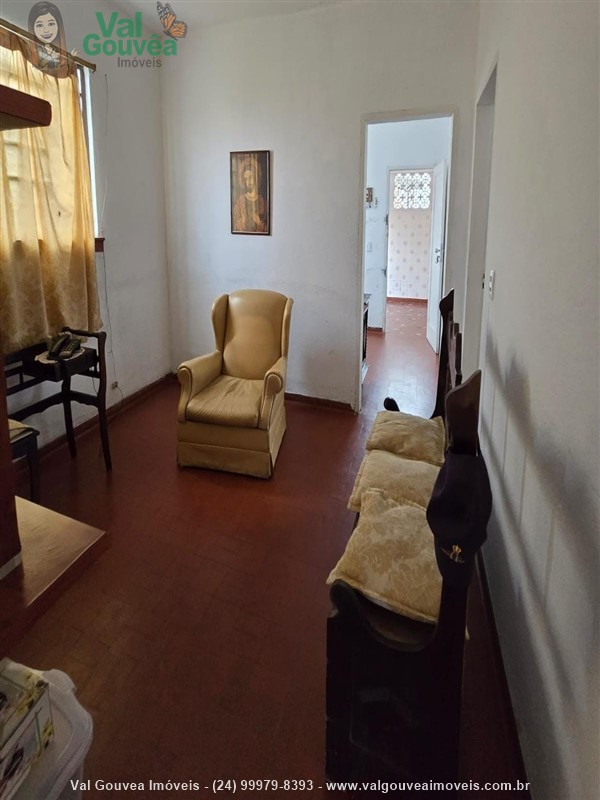 Casa a Venda no Paraíso em Resende