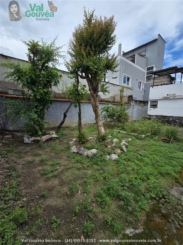 Casa a Venda no Paraíso em Resende