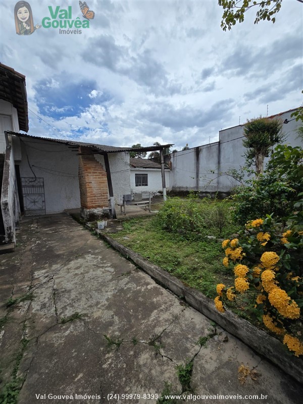 Casa a Venda no Paraíso em Resende