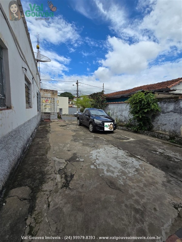 Casa a Venda no Paraíso em Resende