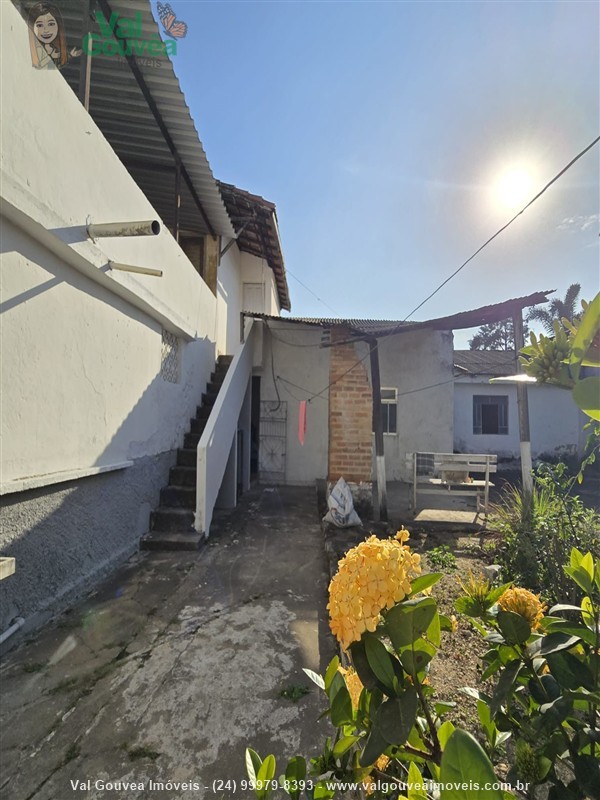 Casa a Venda no Paraíso em Resende
