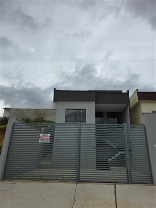 Casa à Venda