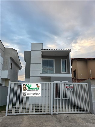 Casa à Venda