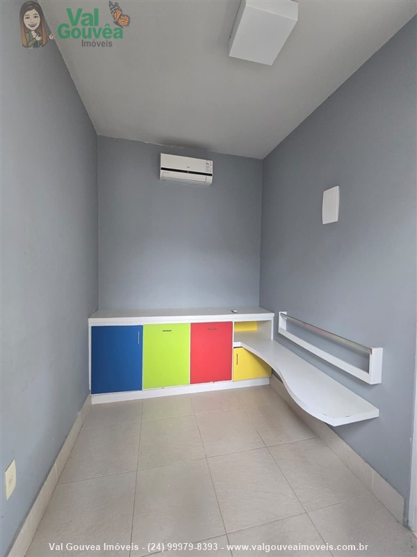 Casa em condomínio para Venda ou Alugar no Morada da Colina I II III em Resende