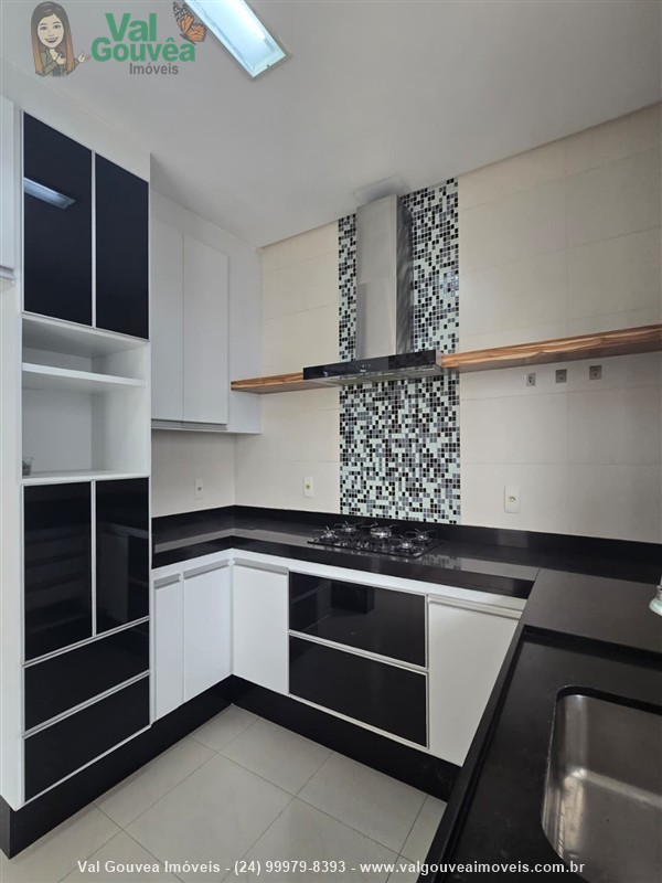 Casa em condomínio para Venda ou Alugar no Morada da Colina I II III em Resende