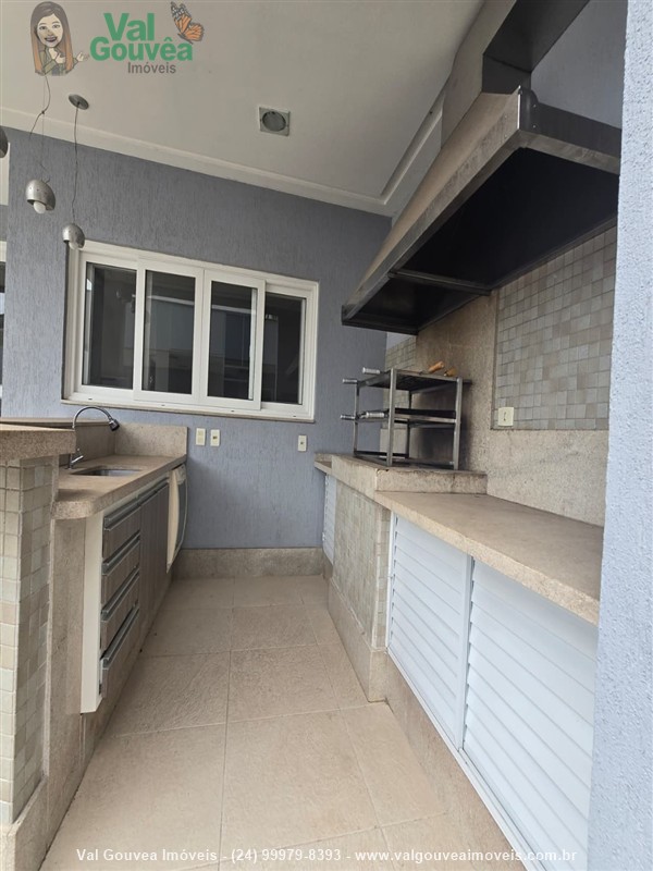 Casa em condomínio para Venda ou Alugar no Morada da Colina I II III em Resende